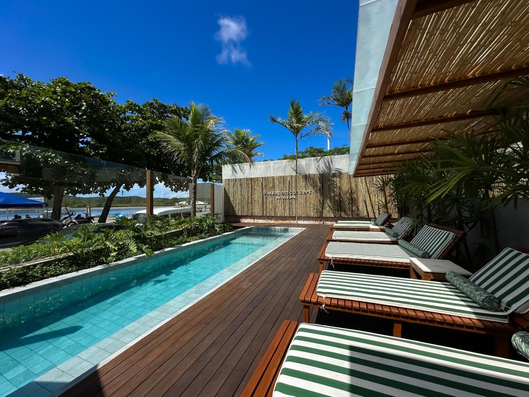 Passagem Concept Hotel E Spa Cabo Frio Exterior foto The pool at the hotel