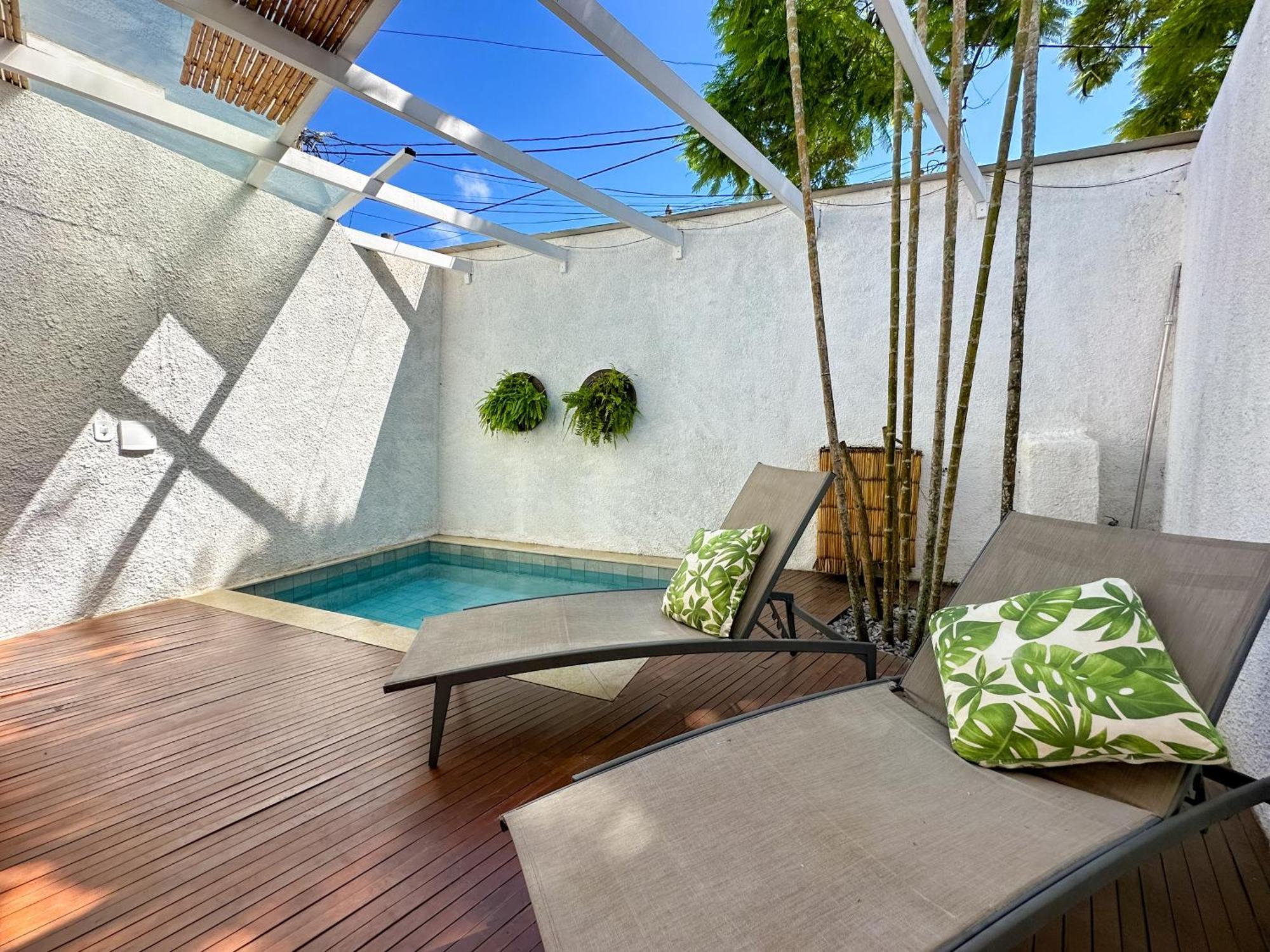 Passagem Concept Hotel E Spa Cabo Frio Exterior foto A rooftop pool in Mexico City